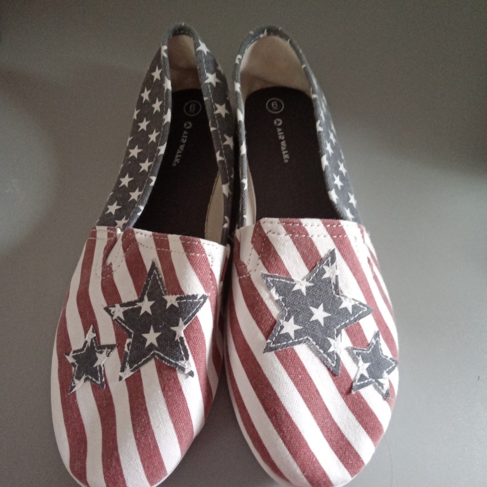 Airwalk Flad Dream II American Flag Stars Stripes Slip On Shoes Womens 6 Multi